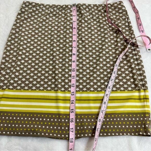 Studio M tan and white heart print skirt size S - Picture 6 of 6